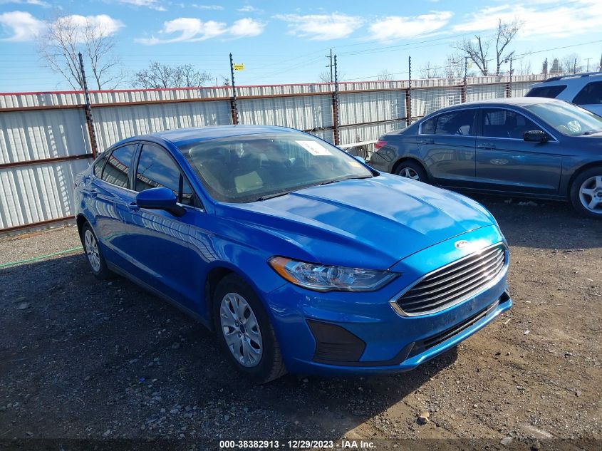 2020 FORD FUSION S - 3FA6P0G74LR142113