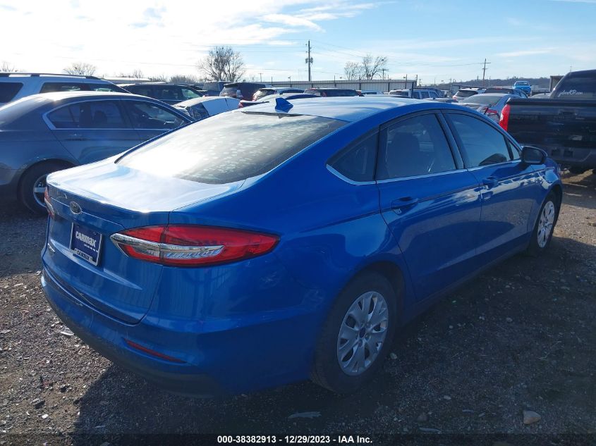 2020 FORD FUSION S - 3FA6P0G74LR142113