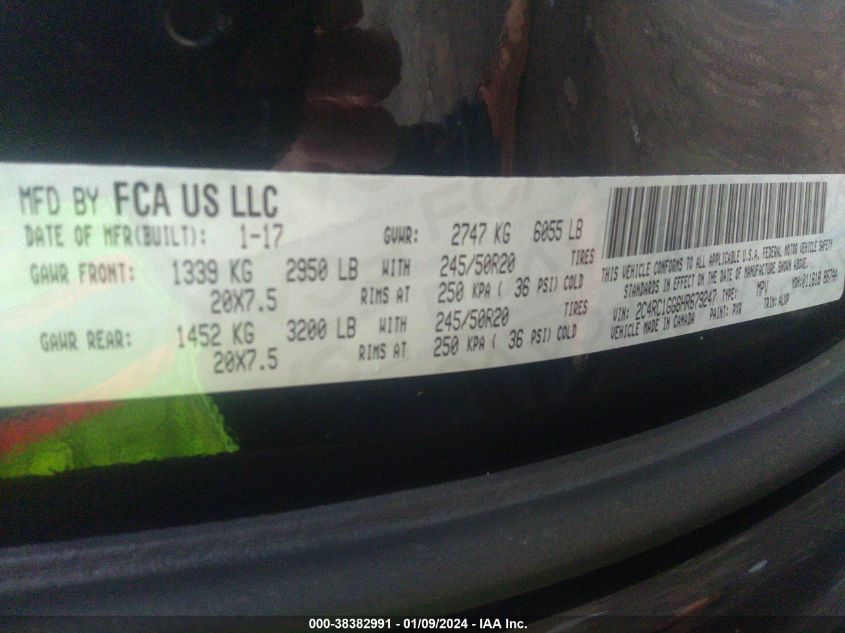 2017 CHRYSLER PACIFICA LIMITED - 2C4RC1GG6HR679247