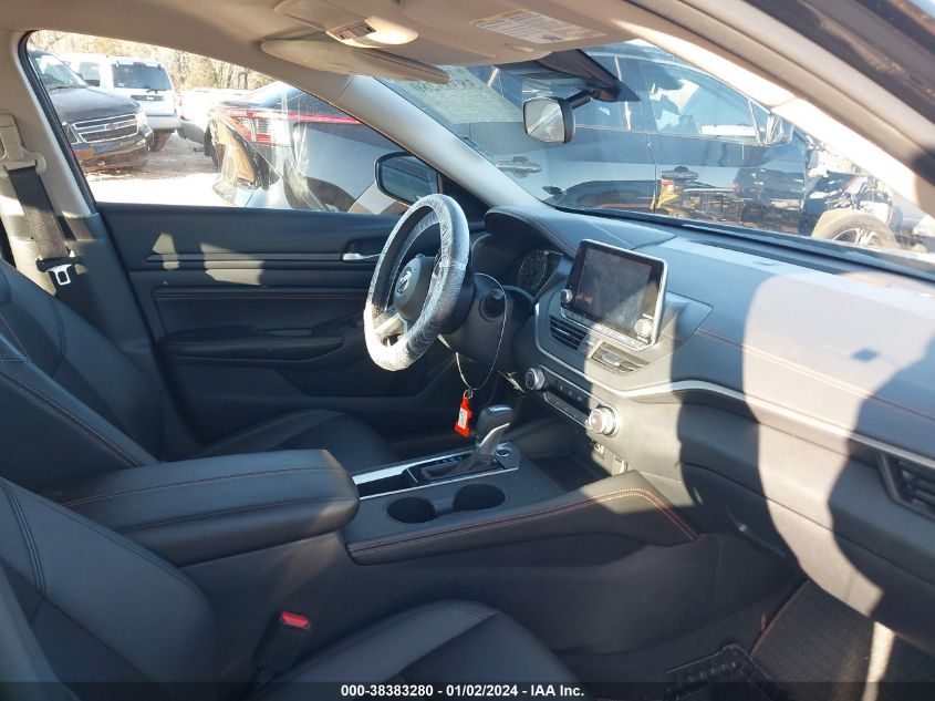 2022 NISSAN ALTIMA SR - 01N4BL4CV2NN37099