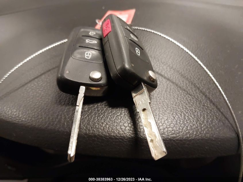2014 VOLKSWAGEN JETTA HYBRID HYBRID - 3VW637AJ6EM317431