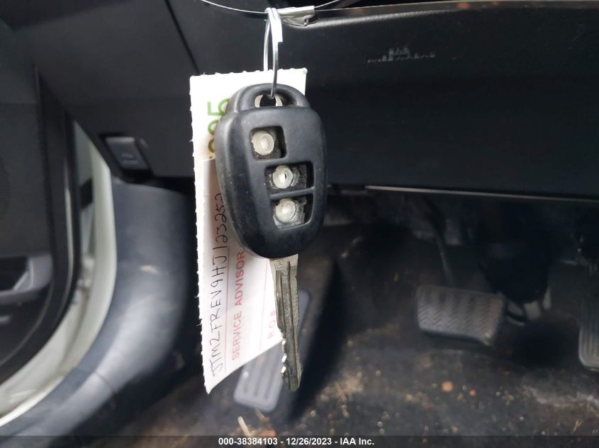 2017 TOYOTA RAV4 LE - JTMZFREV9HJ123252