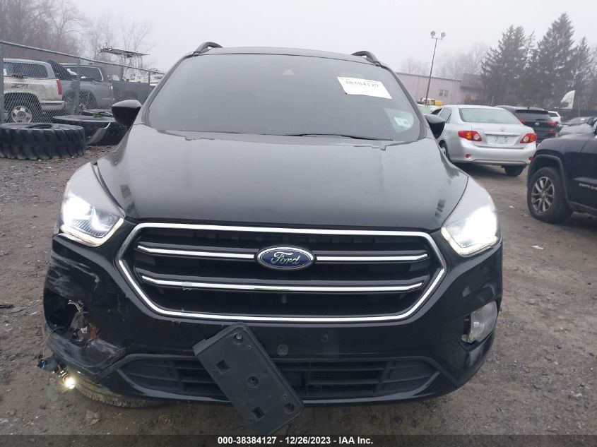 2018 FORD ESCAPE SE - 1FMCU9GD2JUB94356