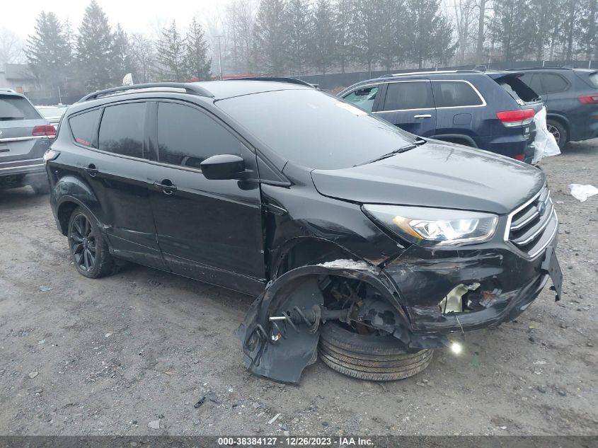 2018 FORD ESCAPE SE - 1FMCU9GD2JUB94356