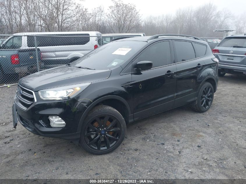 2018 FORD ESCAPE SE - 1FMCU9GD2JUB94356