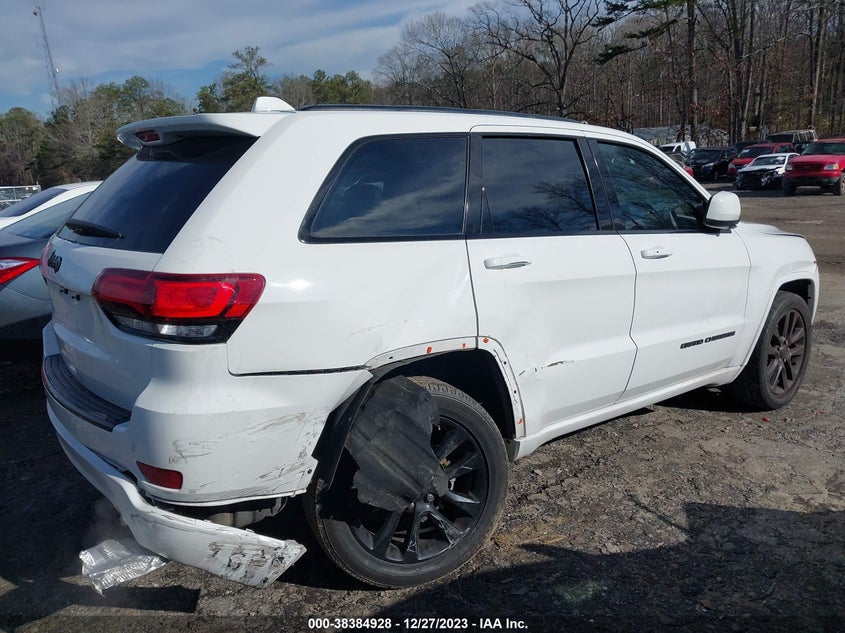 VIN 1C4RJEAGXJC111765 2018 JEEP GRAND CHEROKEE ALTITUDE 4X2