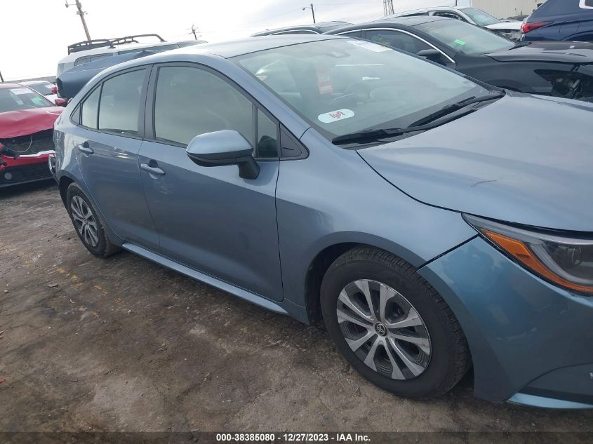 2022 TOYOTA COROLLA HYBRID LE - JTDEAMDE2NJ057639