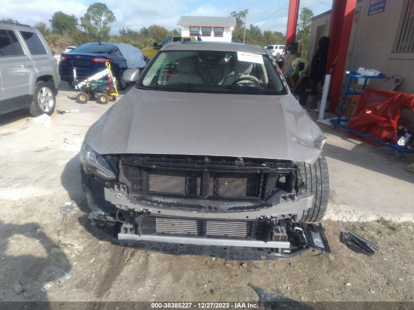 2018 VOLVO S90 T5 MOMENTUM LVY982AK8JP022888