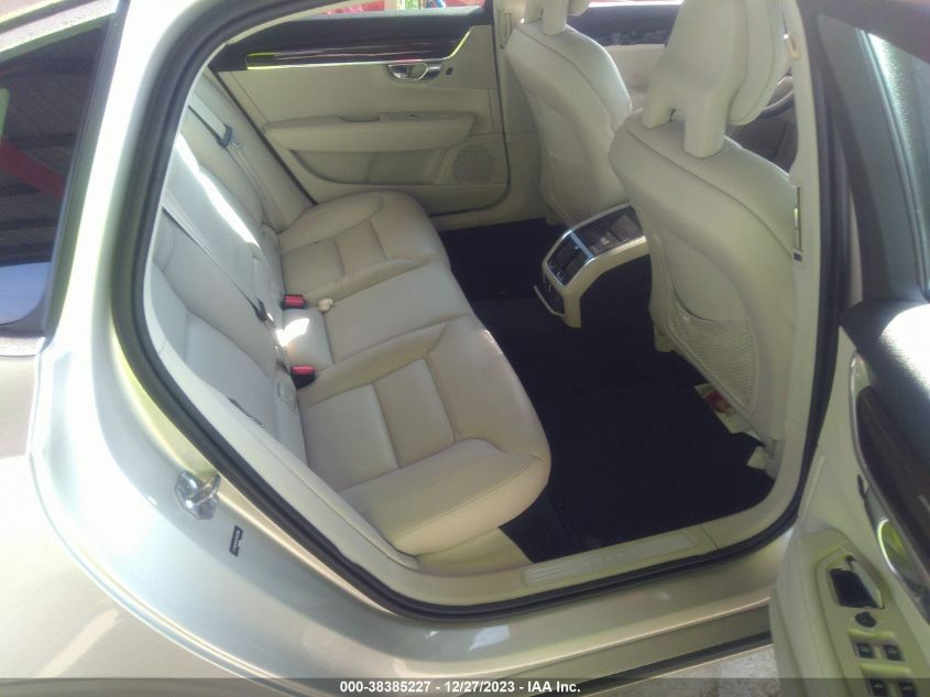2018 VOLVO S90 T5 MOMENTUM LVY982AK8JP022888