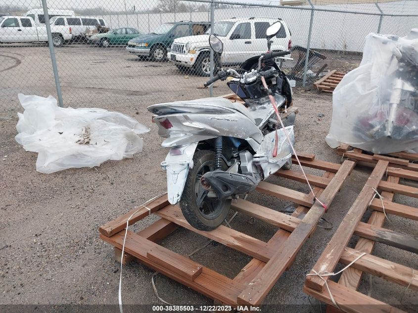2016 HONDA PCX 150 RLHKF1800GY100595