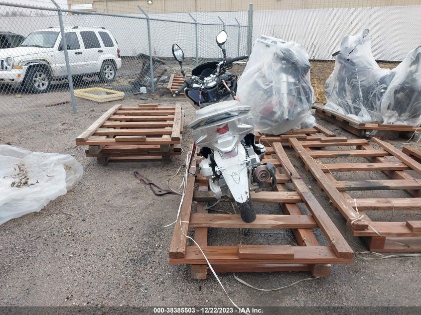 2016 HONDA PCX 150 RLHKF1800GY100595