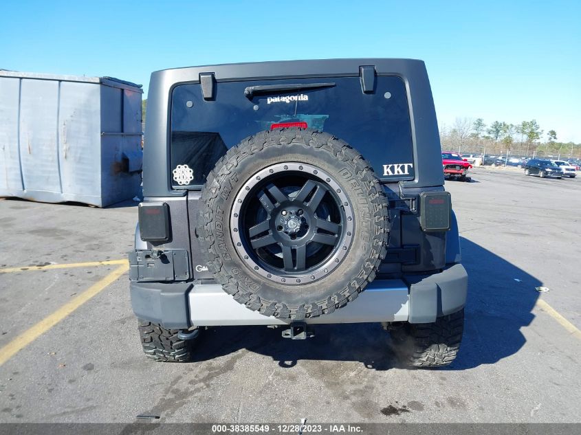 2014 JEEP WRANGLER UNLIMITED SAHARA - 1C4BJWEG4EL221704
