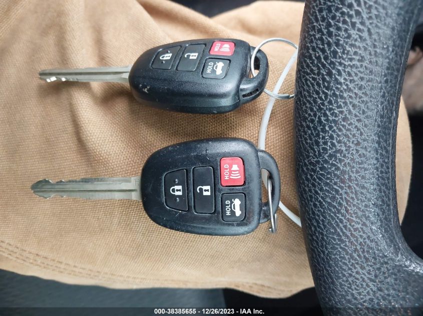 2019 TOYOTA COROLLA LE - 5YFBURHE0KP927798