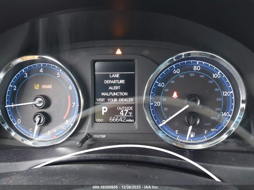 2019 TOYOTA COROLLA LE - 5YFBURHE0KP927798