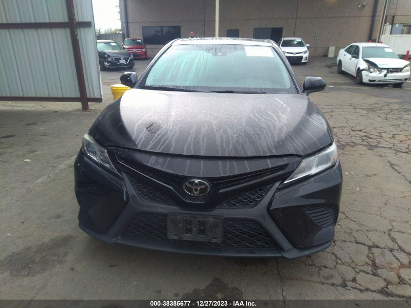 2018 TOYOTA CAMRY L/LE/XLE/SE/XSE - 4T1B11HK0JU675631