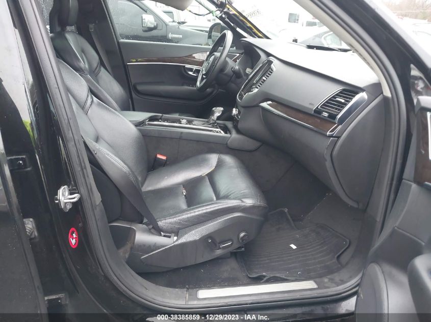 2016 VOLVO XC90 T6 MOMENTUM - YV4A22PK1G1041367