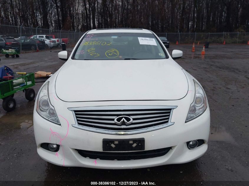 2015 INFINITI Q40 JN1CV6AR6FM651443