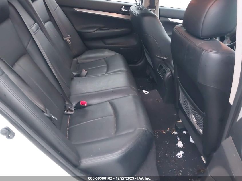 2015 INFINITI Q40 JN1CV6AR6FM651443