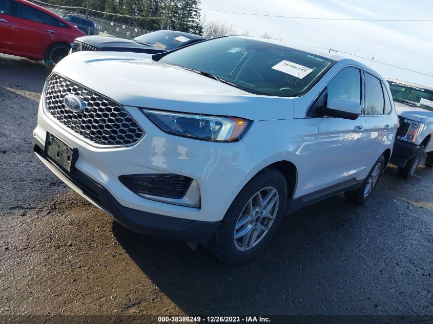 2FMPK4J95PBA37272 2023 FORD EDGE, photo no. 2