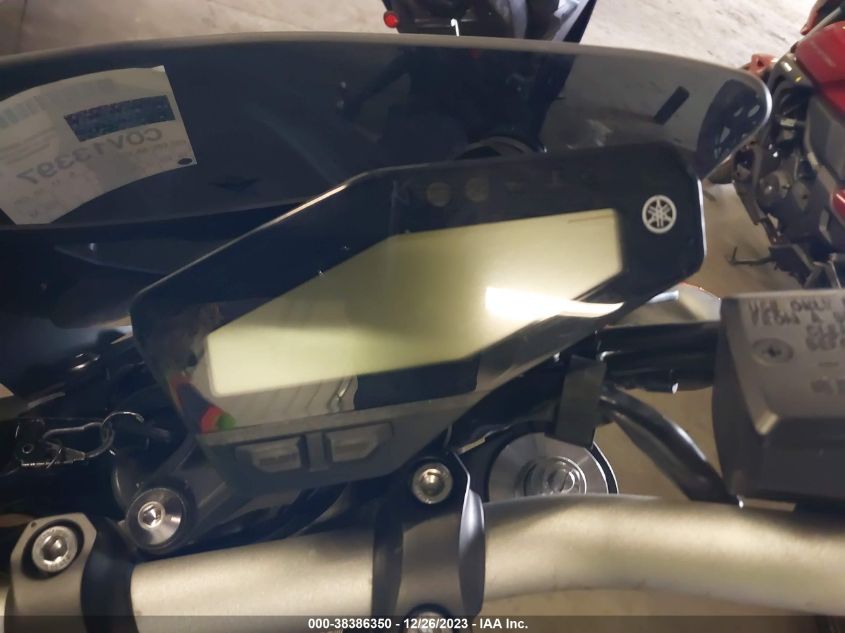 2015 YAMAHA FZ09 JYARN33E6FA005865