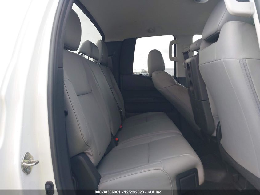 2019 TOYOTA TUNDRA DOUBLE CAB SR/SR5 5TFRM5F18KX142597