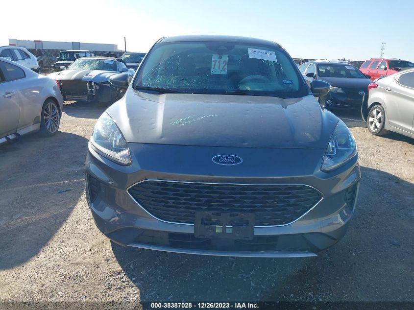 2021 FORD ESCAPE SE - 1FMCU0G65MUA27328