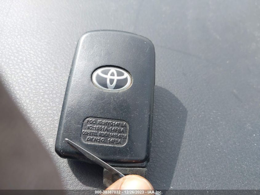 2017 TOYOTA COROLLA L/LE/XLE/SE/XSE - 5YFBURHE0HP609737