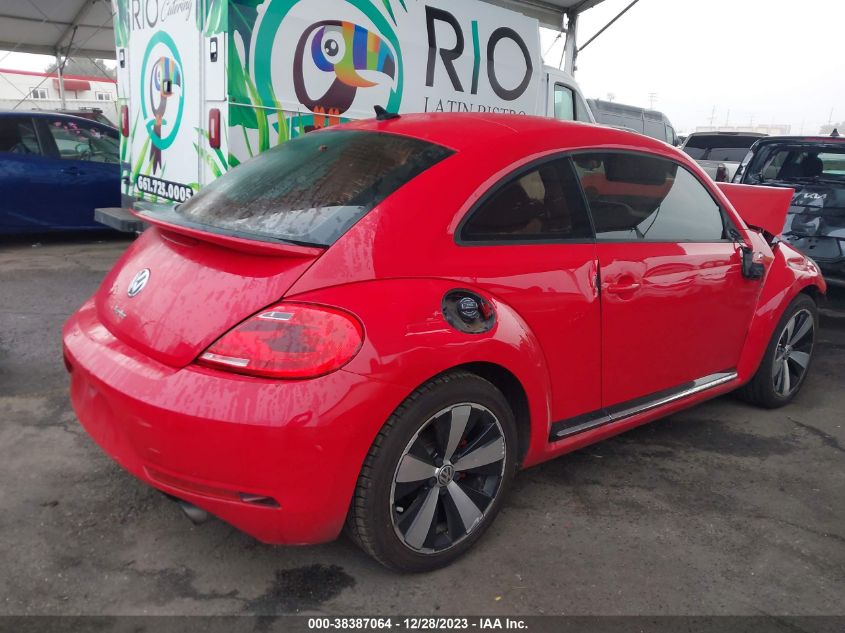 2014 VOLKSWAGEN BEETLE TURBO - 3VWVS7AT0EM659733