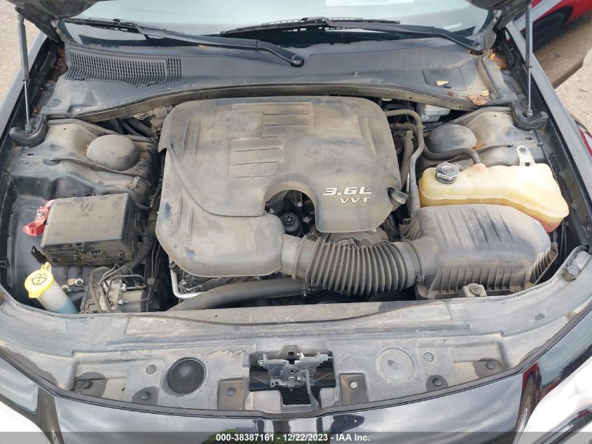 2014 CHRYSLER 300 - 2C3CCAAG7EH379785