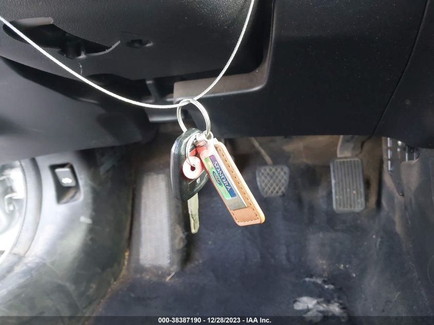 2014 HONDA CIVIC LX - 19XFB2E54EE035627