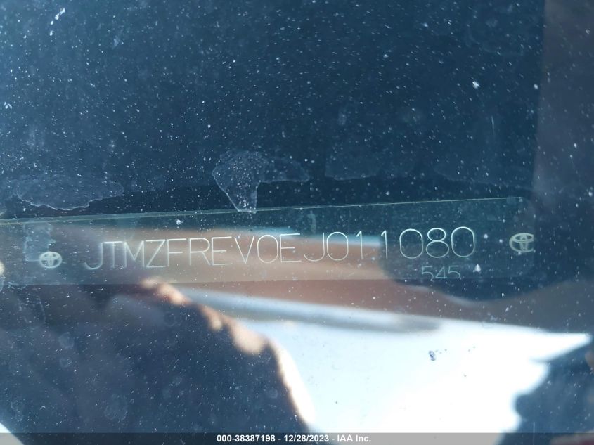 2014 TOYOTA RAV4 LE - JTMZFREV0EJ011080