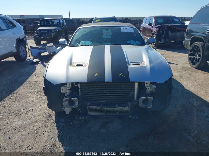 VIN 1FATP8UH0J5115442 2018 FORD MUSTANG