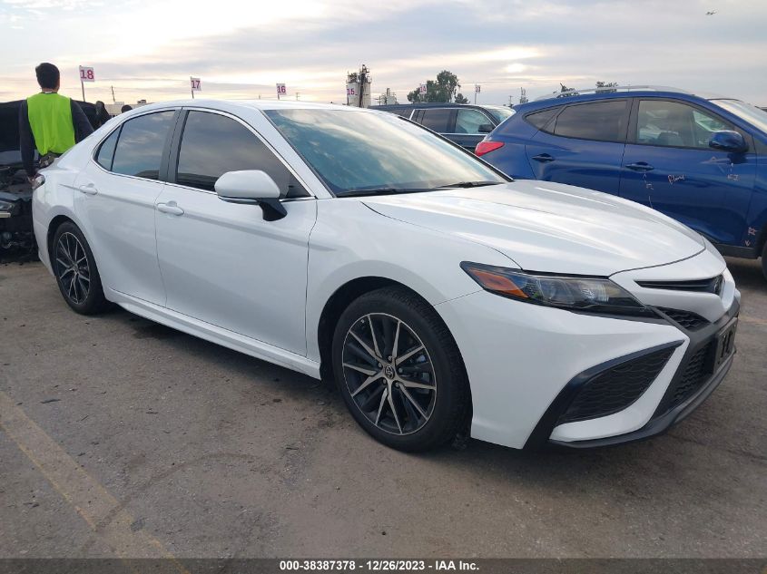 2024 TOYOTA CAMRY SE NIGHT SHADE/SE - 4T1G11AK6RU845048