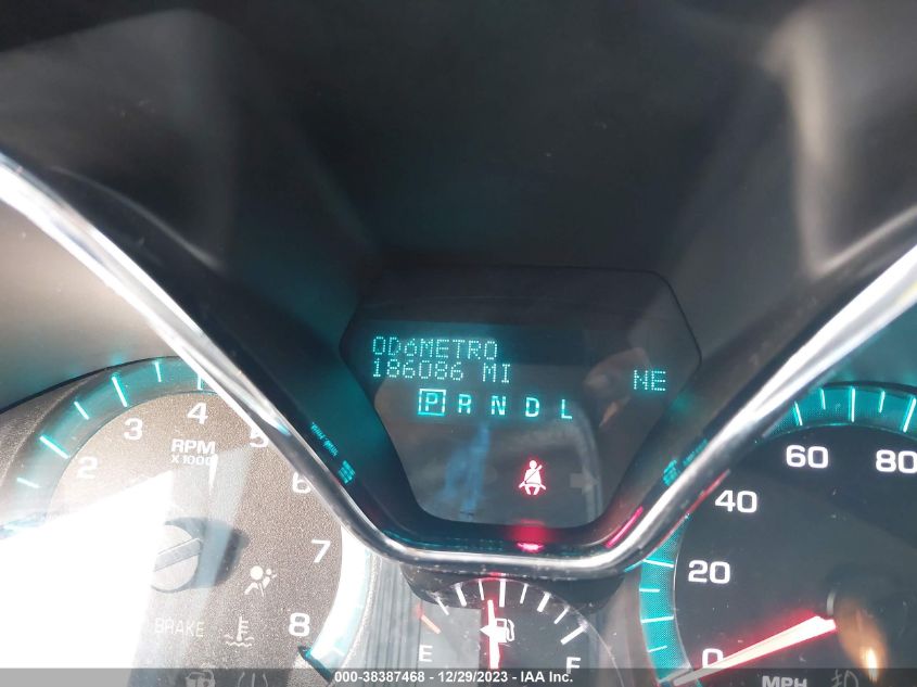 2014 CHEVROLET TRAVERSE LS - 1GNKRFED8EJ176042