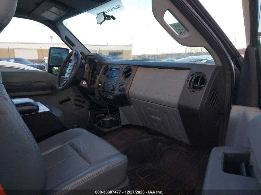 2013 FORD F-250 XL - 1FTBF2A67DEB82116