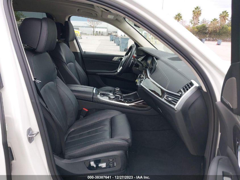 2021 BMW X7 XDRIVE40I 5UXCW2C05M9G48133