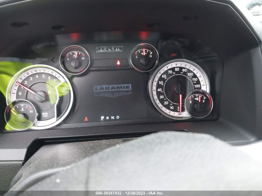 2018 RAM 2500 LARAMIE MEGA CAB 4X4 6'4 BOX - 3C6UR5NJ3JG428333