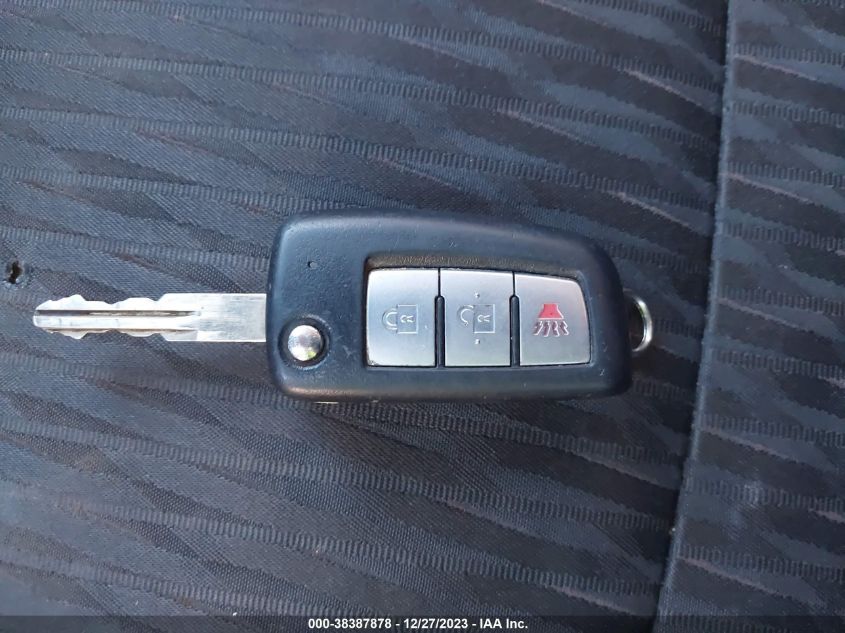2018 NISSAN ROGUE S/SL - 5N1AT2MT6JC827301