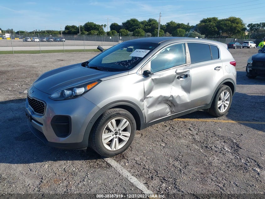 VIN KNDPM3AC9K7620224 2019 KIA SPORTAGE LX