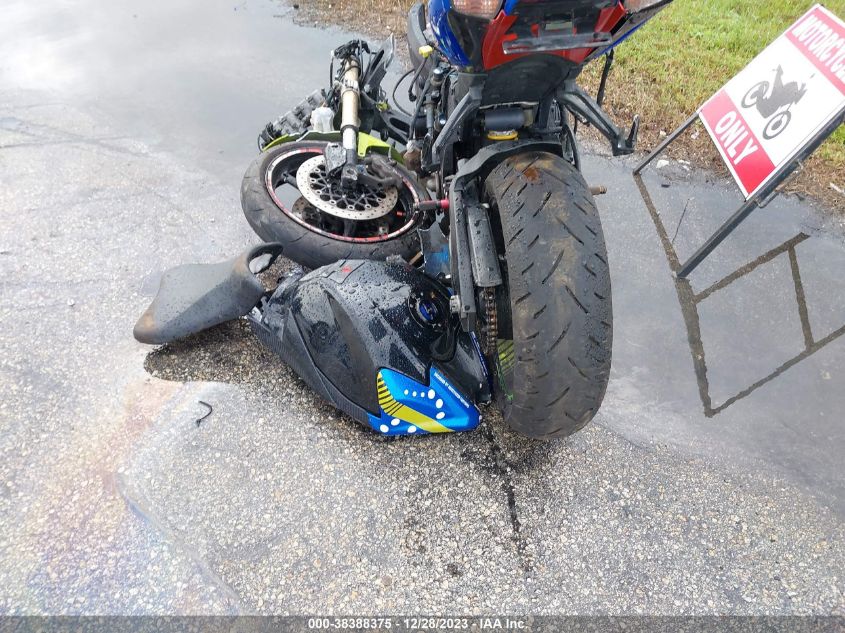 2006 SUZUKI GSX-R600 K6 - JS1GN7DA662102440
