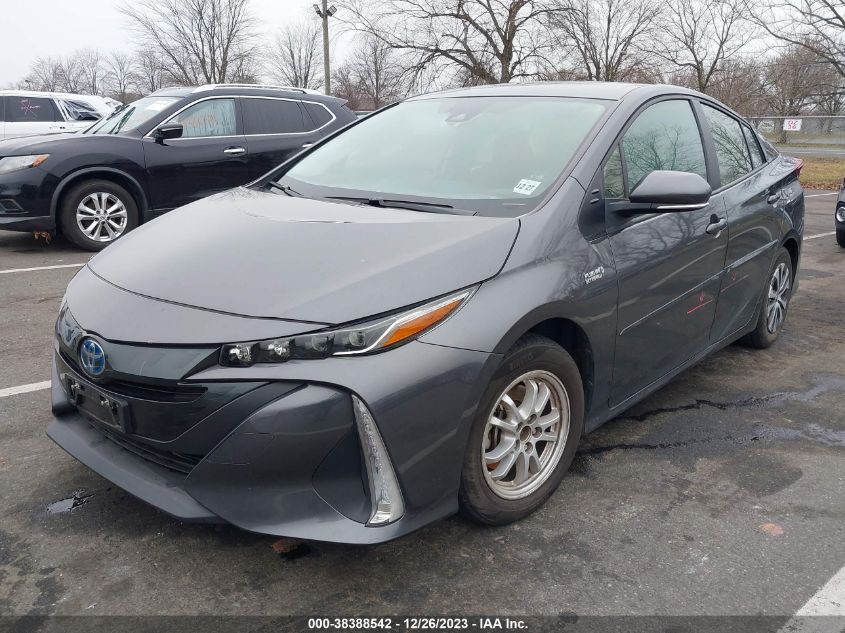 2022 TOYOTA PRIUS PRIME LE - JTDKAMFP0N3206054
