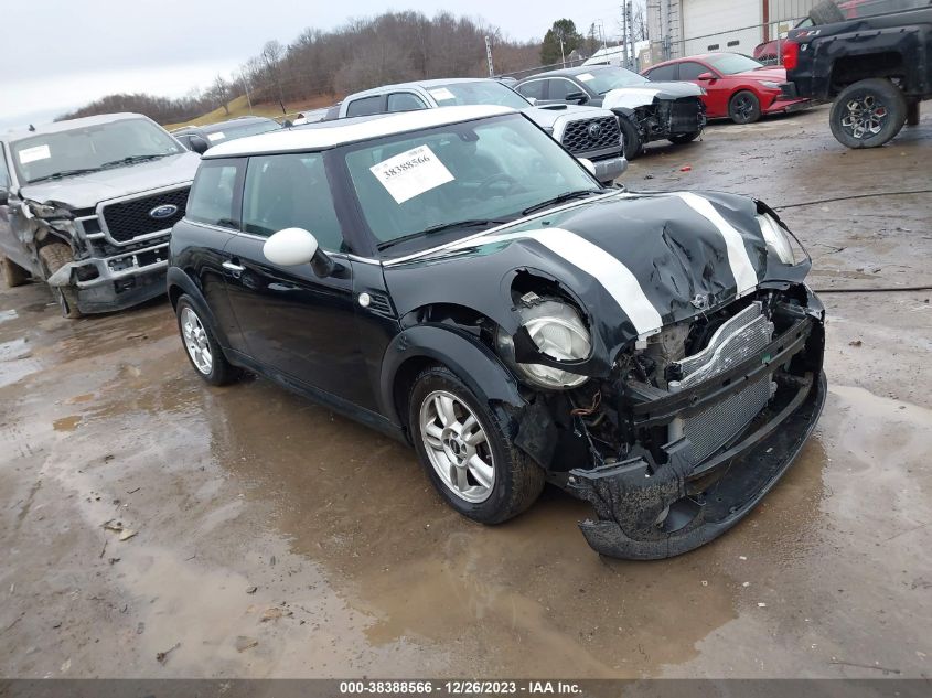 2013 MINI HARDTOP COOPER - WMWSU3C50DT546580