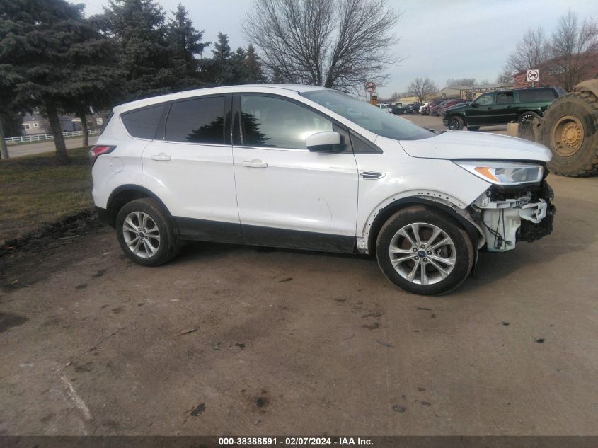 2017 FORD ESCAPE SE - 1FMCU9GDXHUD84206