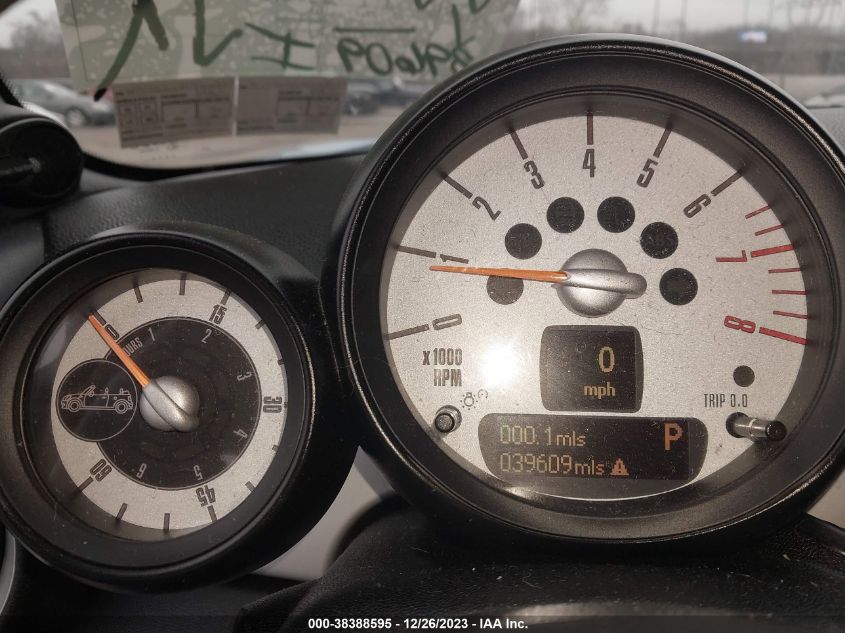 2013 MINI CONVERTIBLE WMWZN3C52DT568933