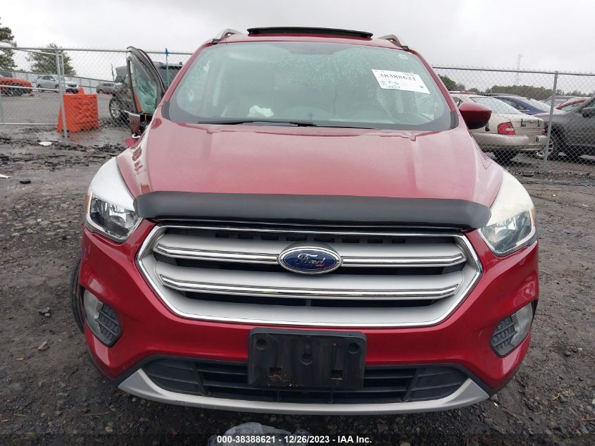 2017 FORD ESCAPE SE - 1FMCU0GD8HUA88290