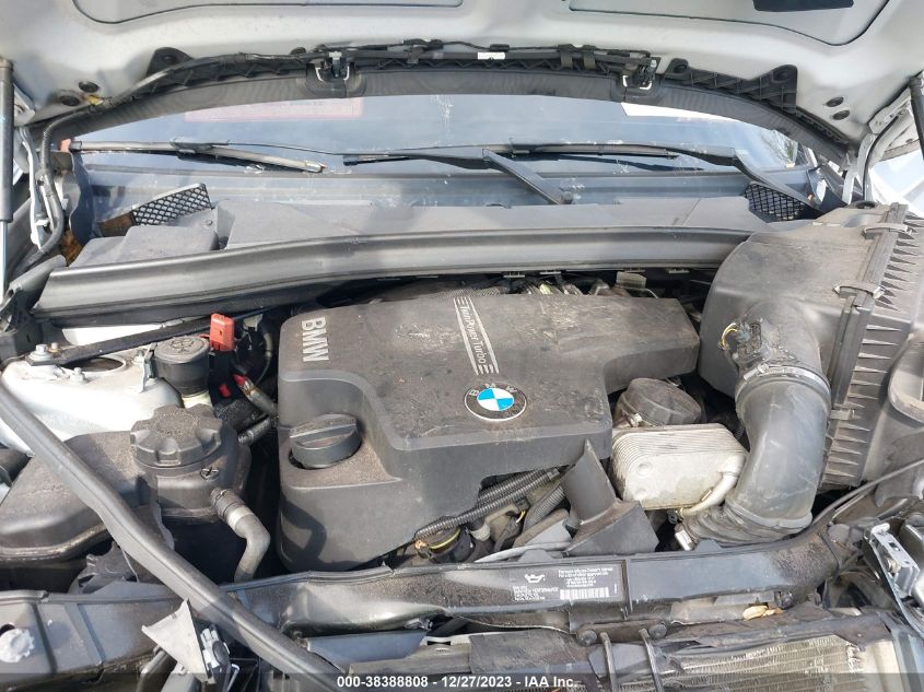 2013 BMW X1 XDRIVE28I - WBAVL1C5XDVR82412