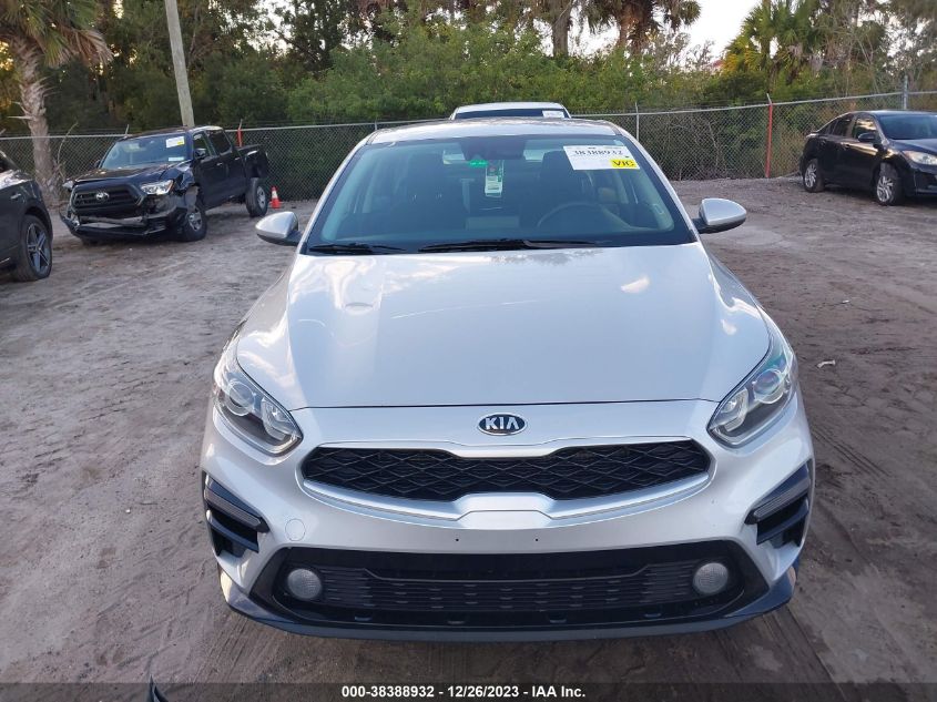 VIN 3KPF24AD5ME352100 2021 KIA FORTE LXS