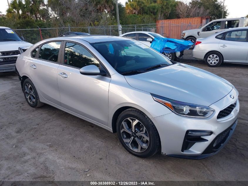 VIN 3KPF24AD5ME352100 2021 KIA FORTE LXS