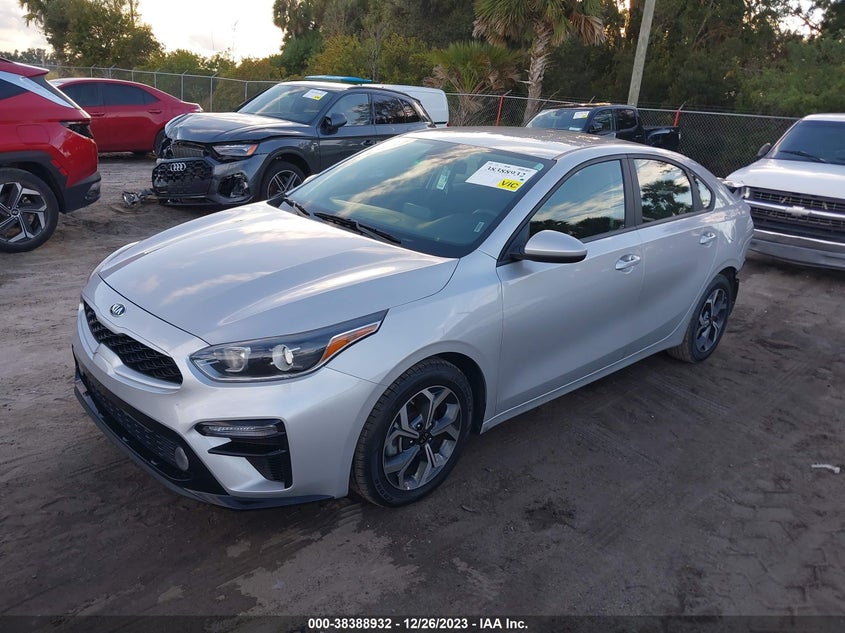 VIN 3KPF24AD5ME352100 2021 KIA FORTE LXS