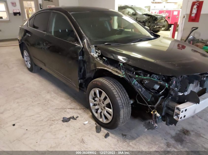 2015 NISSAN ALTIMA 2.5 S - 1N4AL3AP1FN379181